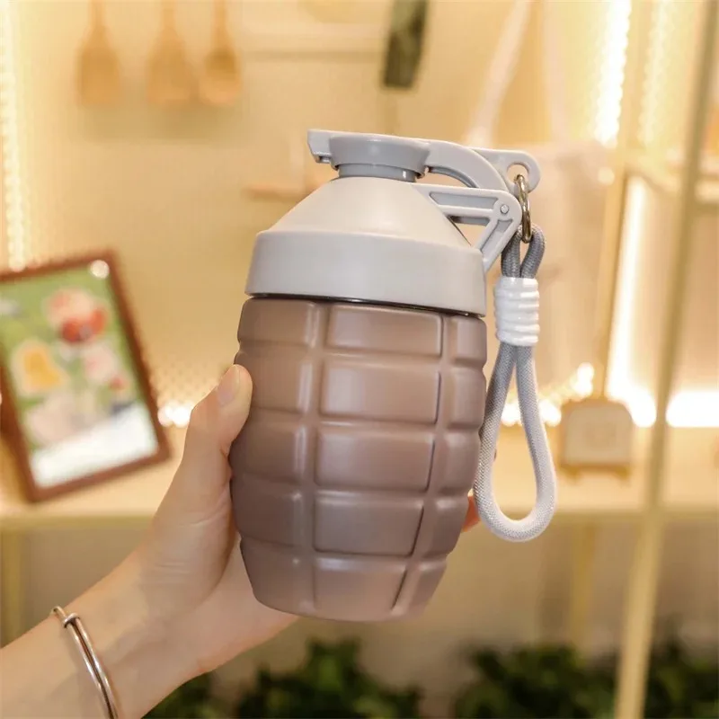 زجاجة مياه رياضية بسعة 600 مل  - مراجعة The Nutrition Fitness وسعره